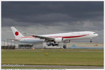 B-777-300ER - 80-1112_EHAM