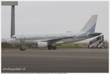 A319-115X - A7-MHH_EHAM