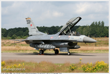 F-16D-50-CF - 93-0695_EBBL