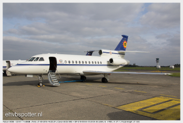 Falcon 900B