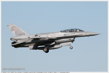 F-16D-52CF - 4076_EHLW