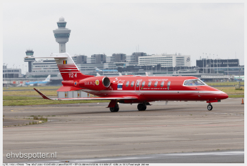 Learjet 75