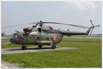 Mi-17 - 0826_EBLG