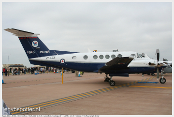 Beech B200 - ZK453_EGVA
