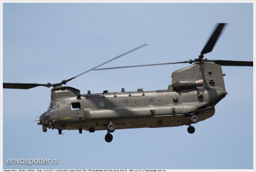 Chinook HC4 - ZA720_EGVA