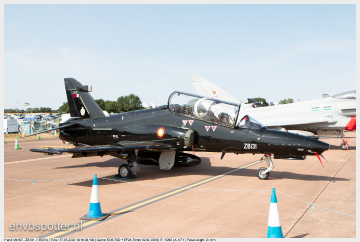 Hawk Mk167 - ZB131_EGVA