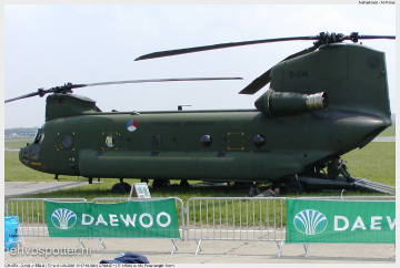 2003_06_01_13_17_16_CH-47D - D-104
