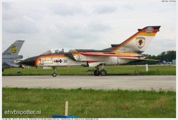 2004_06_18_10_17_46_Tornado IDS - 45+30