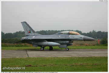 2004_07_20_13_52_35_F-16B-15-CF - 15119