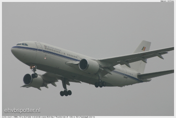 2004_07_20_14_03_20_A310 - CA-01