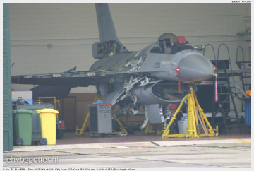 2004_07_20_14_20_32_F-16AM - FA-81