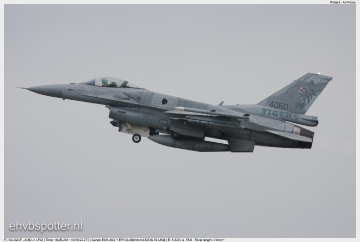 2011_05_16_10_58_22_F-16C-52CF - 4060