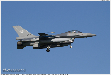 2011_09_30_11_40_47_F-16AM - J-642