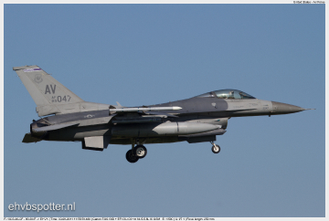 2011_09_30_11_55_59_F-16CG-40-CF - 89-2047