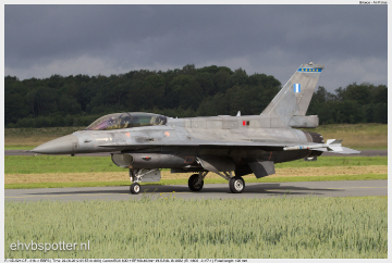 2012_06_22_09_57_44_F-16D-52+-CF - 616