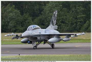 2012_06_22_12_23_02_F-16BM - 692