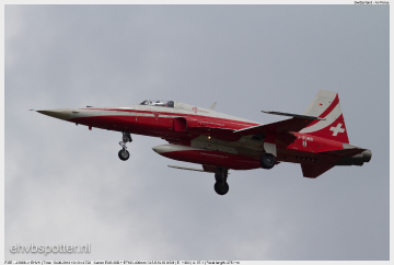 2013_06_13_10_40_44_F-5E - J-3088