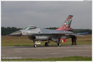 2013_06_14_02_55_43_F-16AM - J-006