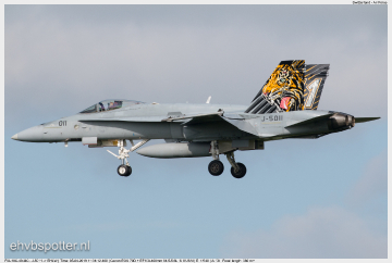 2019_04_05_11_34_12_F-A-18C-49-MC - J-5011