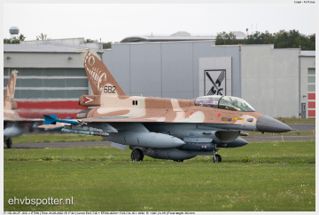2020_08_26_15_17_42_F-16D-40-CF - 682