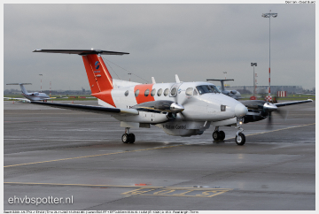 2025_11_24_13_29_43_Beech B200 - LN-TRG