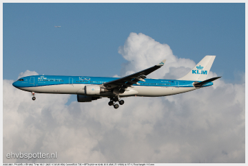 A330-303 - PH-AKB_EHAM