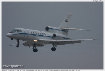 2008_12_12_12_33_20_Falcon 50 - 17403.jpg