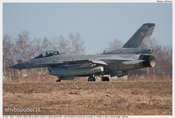 2009_01_30_12_00_07_F-16C-52CF - 4052.jpg