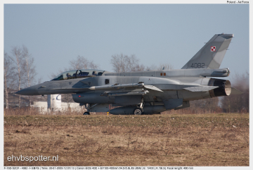 2009_01_30_12_01_13_F-16D-52CF - 4082.jpg